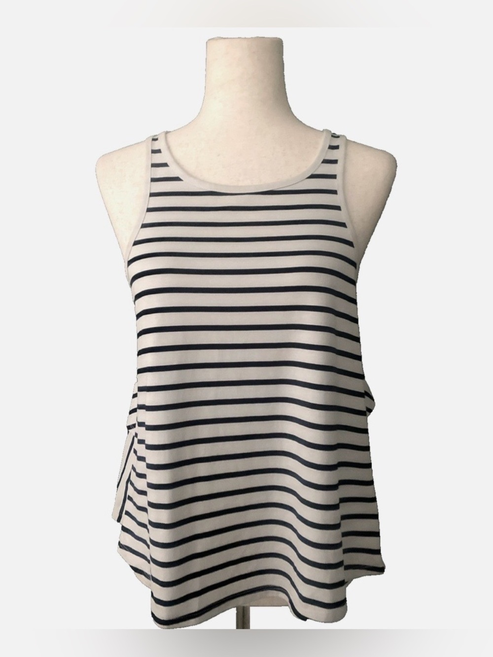 Chelsea28 Bone/Beige With Black Stripe Ruffle
Tank Top, size L